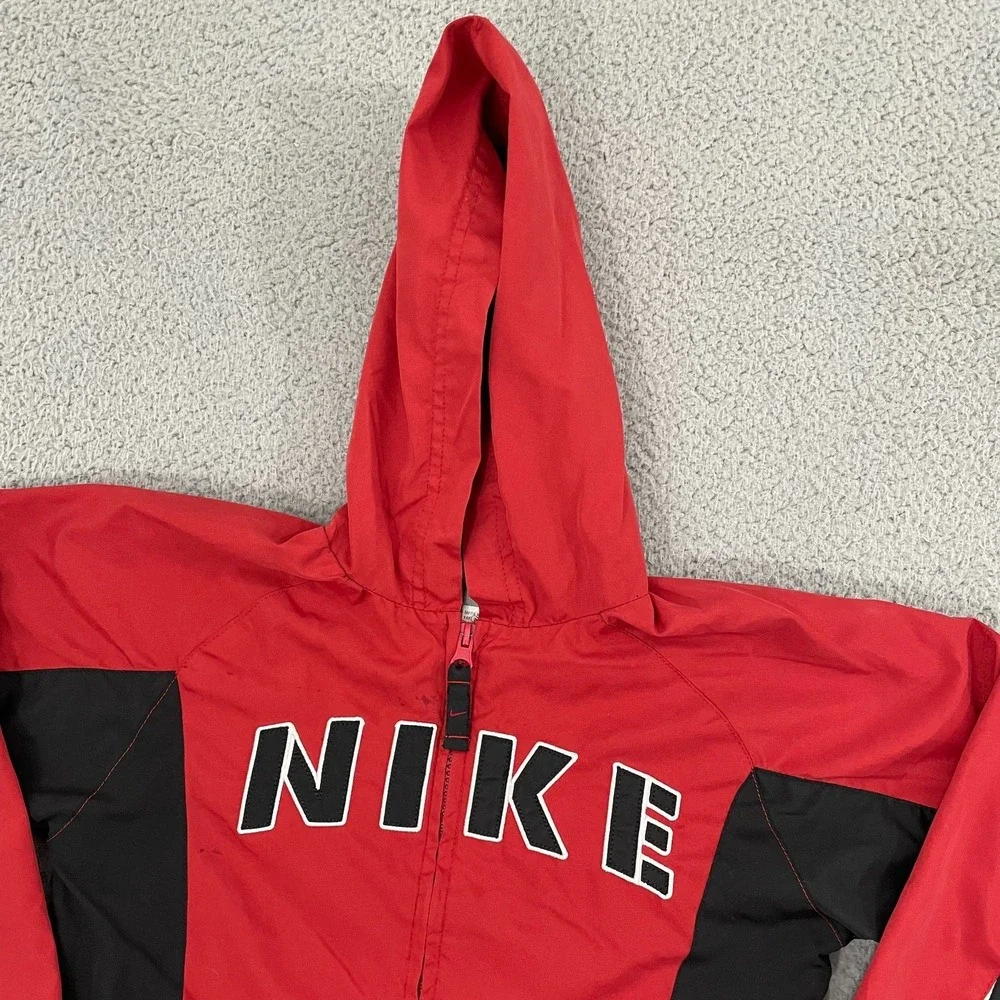 Vintage Nike Windbreaker Jacket Kids 7 Red Y2K Hooded Full Zip Windbreaker